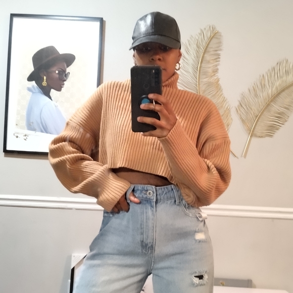Cozy Cropped Turtleneck Sweater - Taupe - Picture 6 of 8
